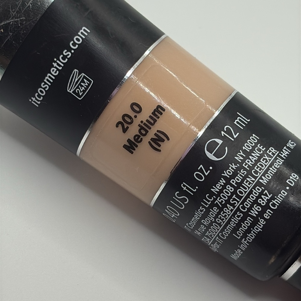 IT Cosmetics Bye Bye Under Eye Concealer Medium NWTS